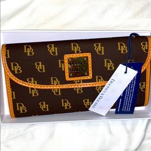 Dooney & Bourke Wallet